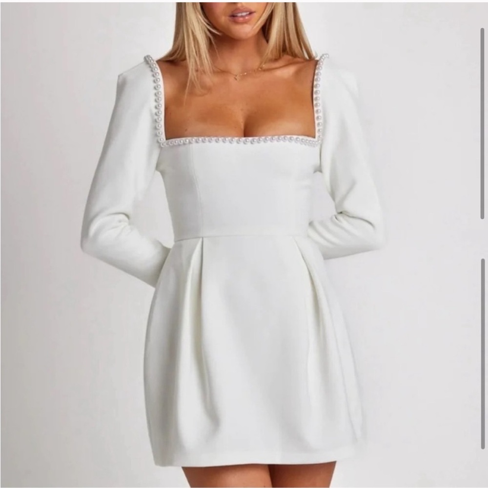 Odd muse white pearl dress